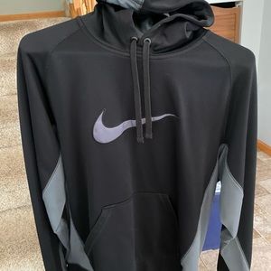 Nike thermo fit hoodie